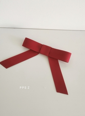 经典百搭白色丝绒女高级感胸针