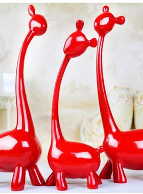 简约三连红色长鼻子小鹿酒柜摆件