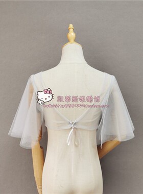 浅灰色深V内搭抹胸礼服