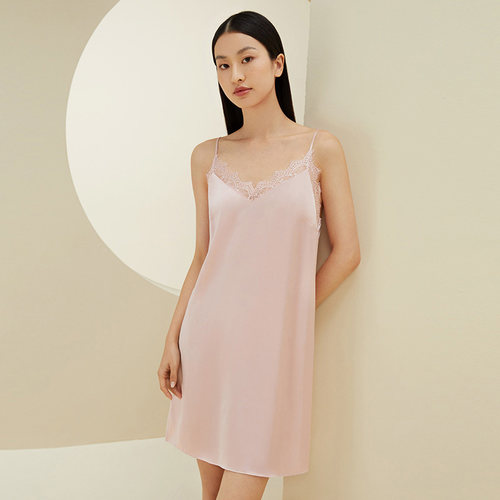 水光真丝】金三塔真丝吊带裙100%桑蚕丝纯欲睡衣性感睡裙家居服女 - 图0