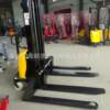 1 ton 1.5 ton 2 ton semi-electric stacker widened and lengthened semi-automatic stacker handling loading and unloading truck electric hydraulic
