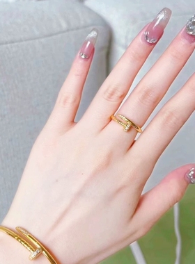 公价36000+】超值99新卡地亚18K黄金宽版钉子戒指头尾钻多码可选