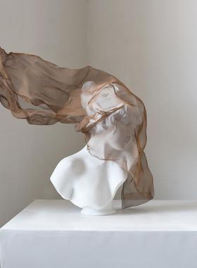 装雕像北欧奢摆件石膏面纱艺术品高级客厅玄关轻雕塑软样板间少女