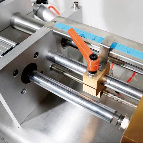 全自动颗粒包装机全伺服系统控制袋装自动定量颗粒包装设备 - 图1