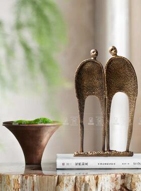 简约侘寂复古风金属抽象人物艺术摆件客厅桌面电视柜家居软装饰品