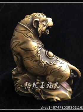 纯铜老虎摆件上山虎 风水铜十二生肖 家居装饰工艺品