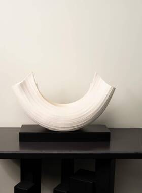 意式极简抽象艺术半圆船形摆件酒店办公室玄关桌面创意家居工艺品