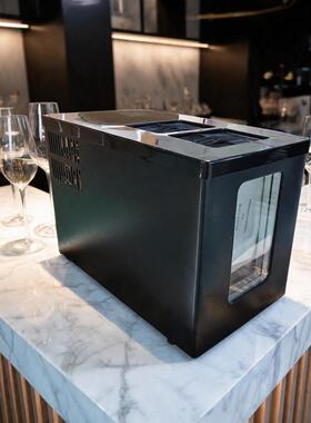 双威士忌冷冻冰箱外贸工厂迷你红酒桌面冰箱5L-15℃