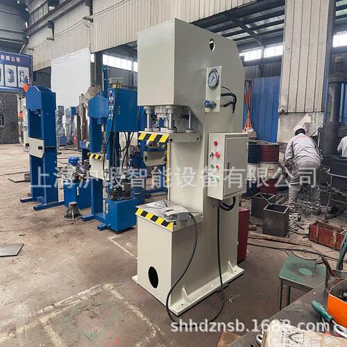 60吨单臂液压机小型单柱油压机C型压力机校直单柱压力机 - 图1