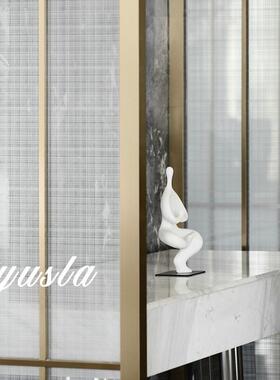 简EOW约现创意玄柜电视柜人物摆件样板间酒店关厅代衣帽客间软装