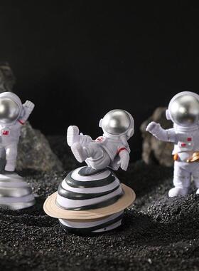 太空人小太空人模型Figure玩具汽车摆件公仔家居车载装饰品生日礼