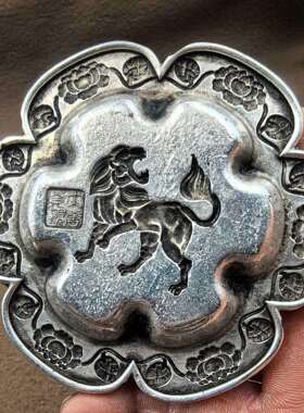 工艺品仿古做旧浮雕莲花狮子盘子工艺品摆件装桌面装饰品
