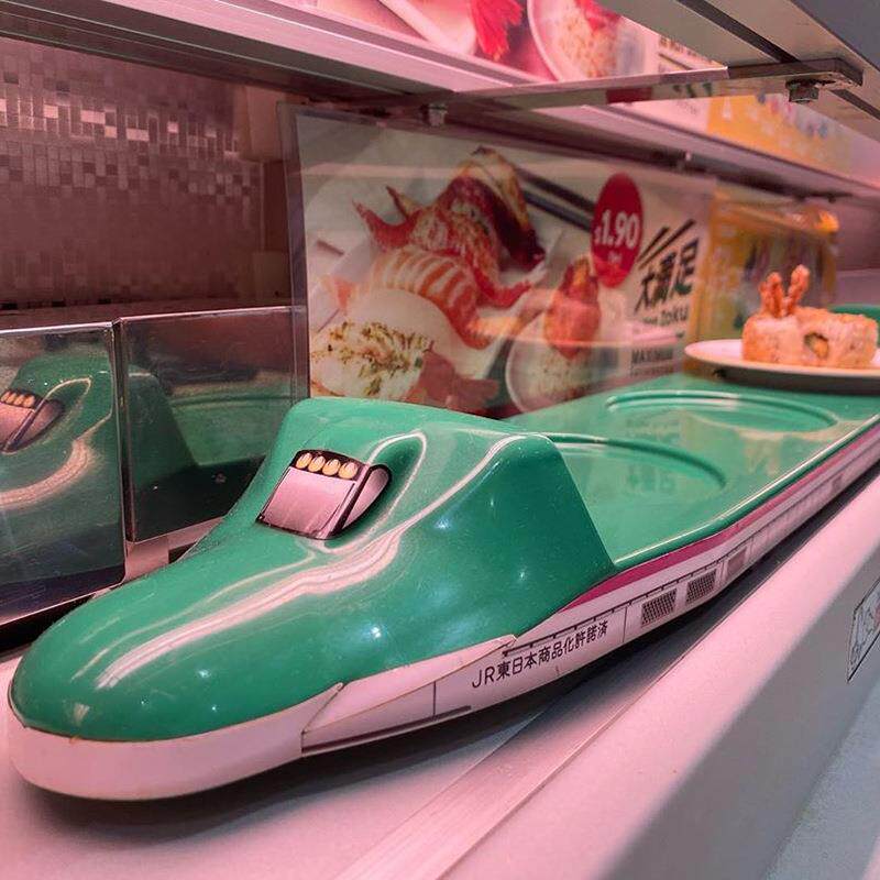 Liangen smart food delivery car Shinkansen track train equipment smart Shinkansen food delivery car revolving sushi table