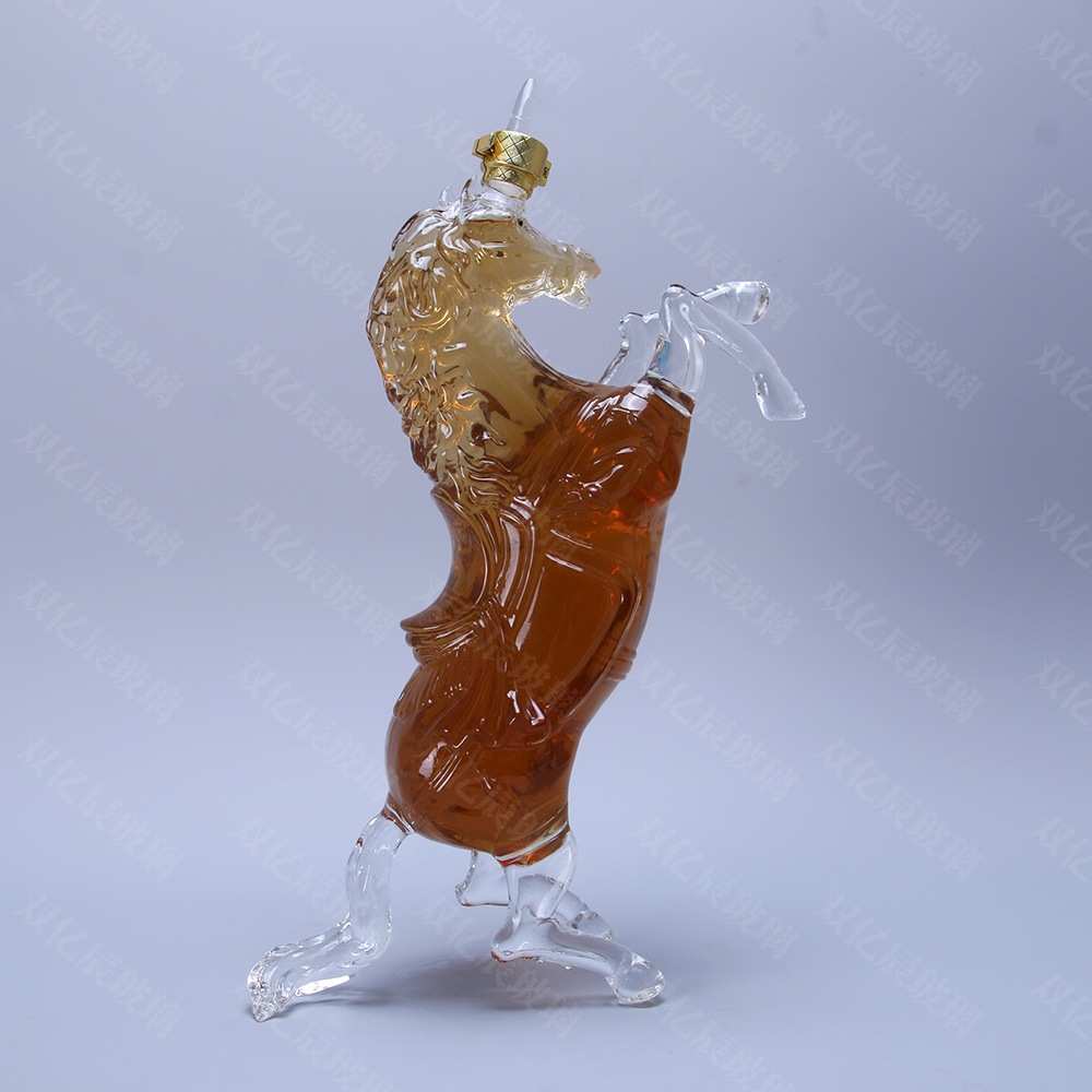 Manufacturer supplies thickened bubble wine bottles, zodiac horse creative wine bottles, craft horse-shaped wine bottles, empty wine bottle glass