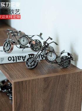 跨境摩托车钟表客厅摆件铁艺合金饰品桌面装饰品金属工艺品礼品