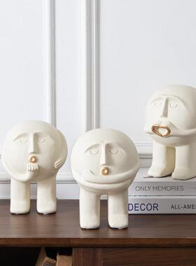 飞吻圆头人摆件样桌板间儿童房YTBX-651新奇特饰面软装品心比抽象