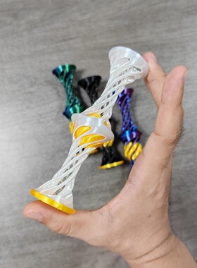 新奇特办公桌打印螺旋3D模型摆件