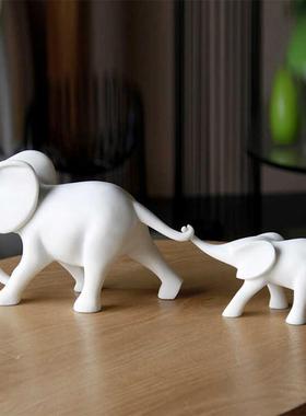 北欧风简约动物摆件儿童房桌面装饰品客厅电视柜轻奢软装网红饰品