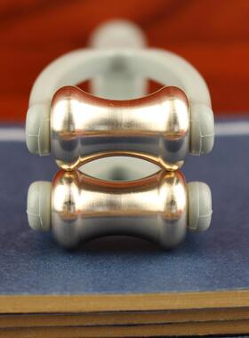 黄铜材质多功能手指按摩器手部关节按摩棒滚轮点穴疏通经络