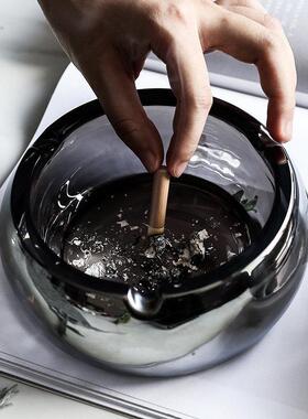 创意轻奢水晶玻璃烟灰缸家用客厅大号烟碟个性潮流办公室雪茄烟缸