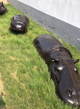 河马雕塑 喷泉河边雕塑摆件 园林草地玻璃钢雕塑价