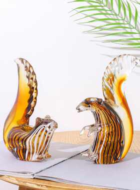 玄关简约书房松鼠装饰品创意桌面ins装琉璃软摆件北欧纯手工动物