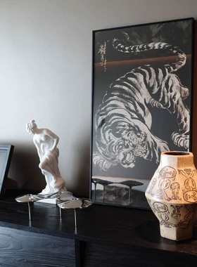 侘寂风复古手绘部落图腾花瓶酒店民宿客厅玄关装饰品刻纹艺术花器