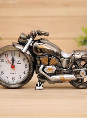 男孩房间装饰品 摆设学生寝室生日礼物家庭摆件闹复古创意闹钟摆