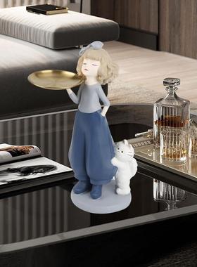 代简约客厅女孩捧花现孩摆件电视柜玄关入门创意托盘艺摆术设女工