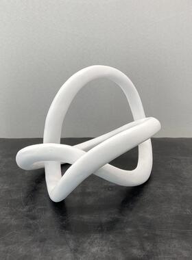 简约现代黑色软树脂象绳结摆件书镇样房抽售楼处客厅PXQ装饰品板