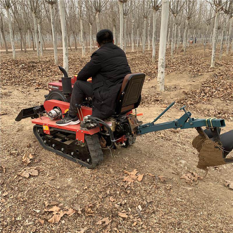Ride-on diesel high-horsepower rotary tiller tracked self-propelled greenhouse garden micro tiller mountain garden tiller