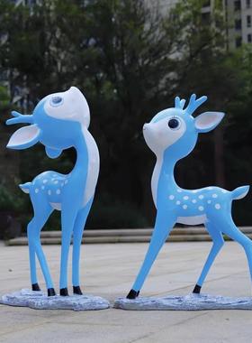 户外景区卡通梅花鹿景观雕塑商超庭院幼儿园仿真彩绘小鹿落地摆件