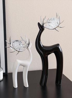 酒柜装饰摆饰轻奢高档发财鹿客厅桌面玄关电视餐柜样板间工艺礼品