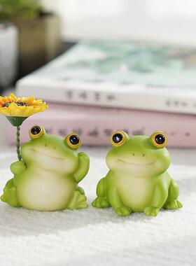 可爱青蛙摆件治愈系情绪稳定工位桌面解压模型汽车装饰品女生礼物