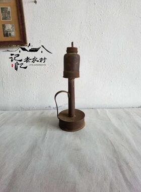 怀旧红色70年代老物件水壶老照片旧挂画老式黑电话油灯村史馆摆件