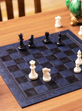 新款直销简约现代风格棋盘垫子 PVC皮革隔热国际象棋两用餐桌垫