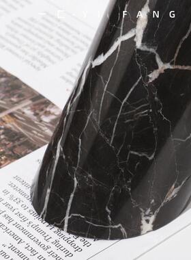 一匚简约现代极简样板间书房书柜白色大理石书靠书立装饰几何摆件