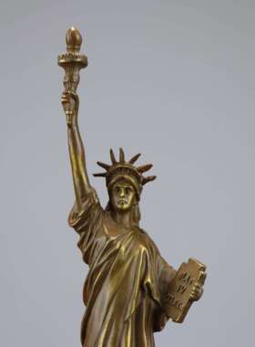 铜自由女神雕像 纽约特色建筑 家居店铺酒柜玄关摆件饰品自由女神