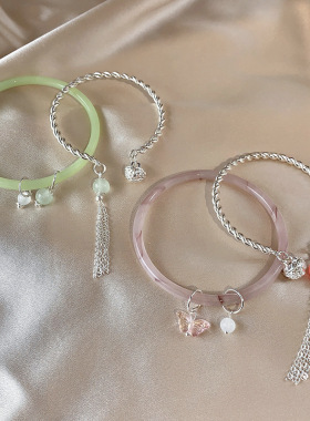 古风国潮铃铛手链新中式马面裙配饰一步一响流苏镯子闺蜜叮当镯女