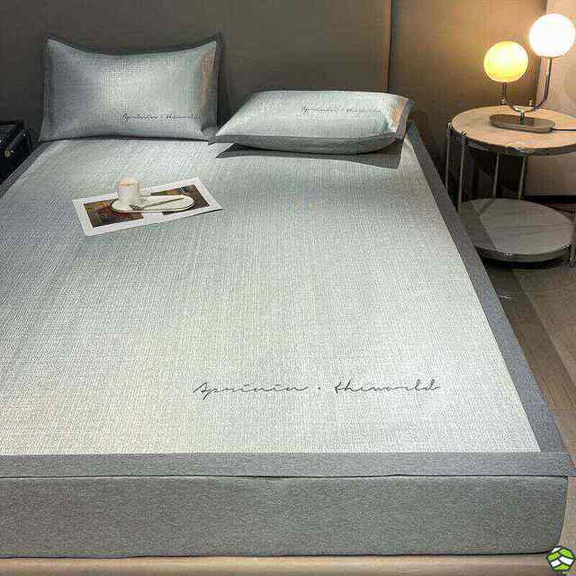 Nantong new summer ice silk mat three-piece set machine washable sheets and bed fittings air conditioning mat manufacturer wholesale