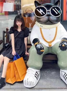雕塑定制玻璃钢卡通人物雕像树脂模型户外大型门口吉祥物法斗摆件