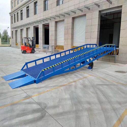 移动液压式登车桥叉车集装箱月台装车卸货移动式登车桥登车桥 - 图2