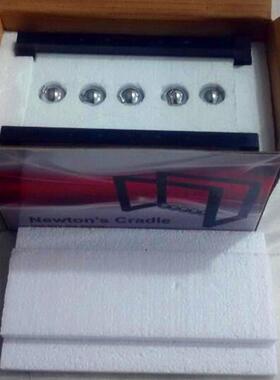 篱笆款撞球家居装饰办公摆件学生科教物理平衡牛顿摆球亚克力黑色