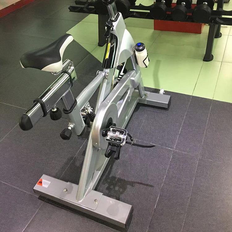 Fitness upright black spinning bicycle commercial fitness equipment indoor bicycle sports fitness equipment