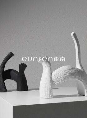 现代北欧抽象小猫摆件软装样板房间售楼部儿童房动物家具装饰品