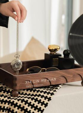 入门玄关钥匙置物架高级感落地进门口鞋柜上方放香水收纳托 托盘