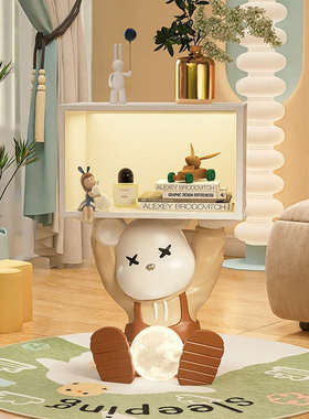 卡通熊卧室床头柜床边储物柜儿童房男女孩灯创意家居饰品落地摆件