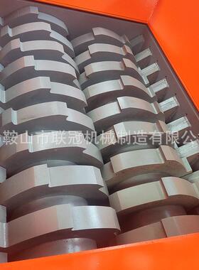 工业固废撕双碎机大型轴业垃圾废旧金属工料轮胎破塑575碎机厂家
