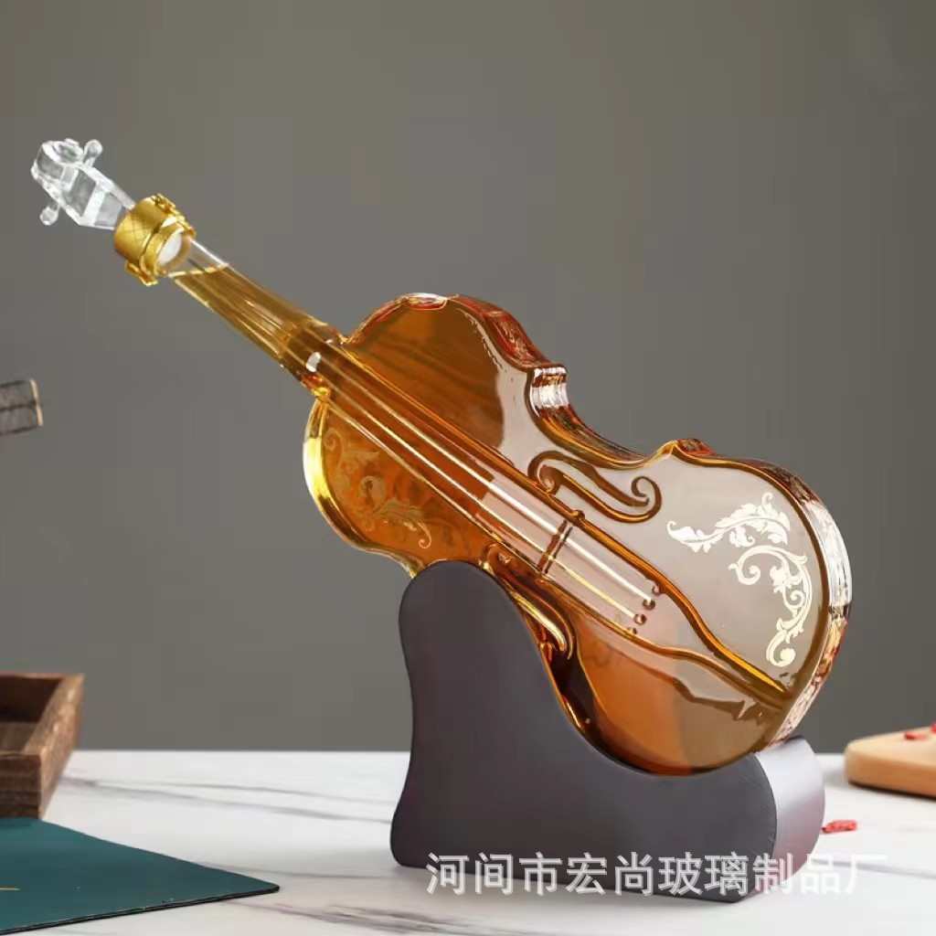 Violin guitar shaped wine bottle special-shaped wine storage transparent sealed high-end foreign wine thickened glass wine bottle