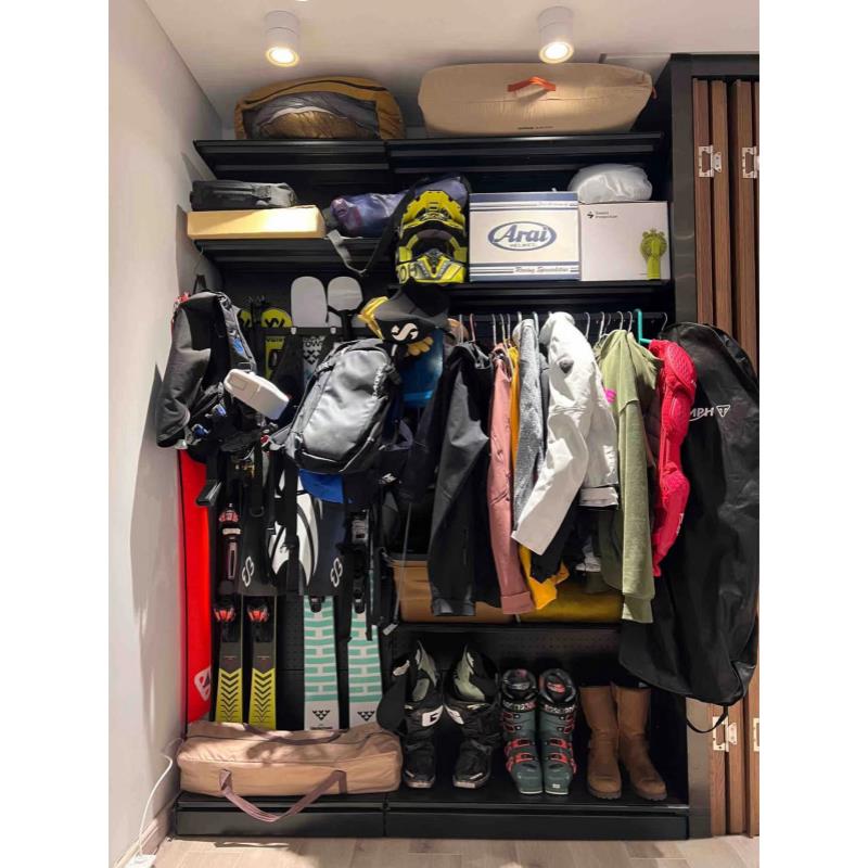 Hole board equipment wall hiking outdoor display rack floor-standing mountain climbing ski mountaineering camping storage rack